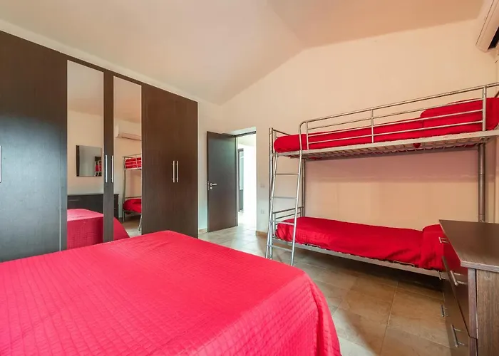 Giulia Grande Дом отдыха Кастиадас